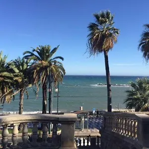 Petit Avec Classe San Remo